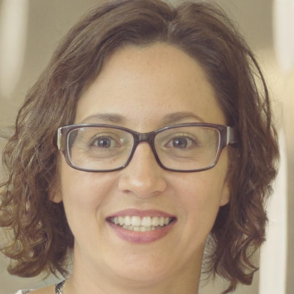 Инга Кяулакене - консультант по финансовому планированию